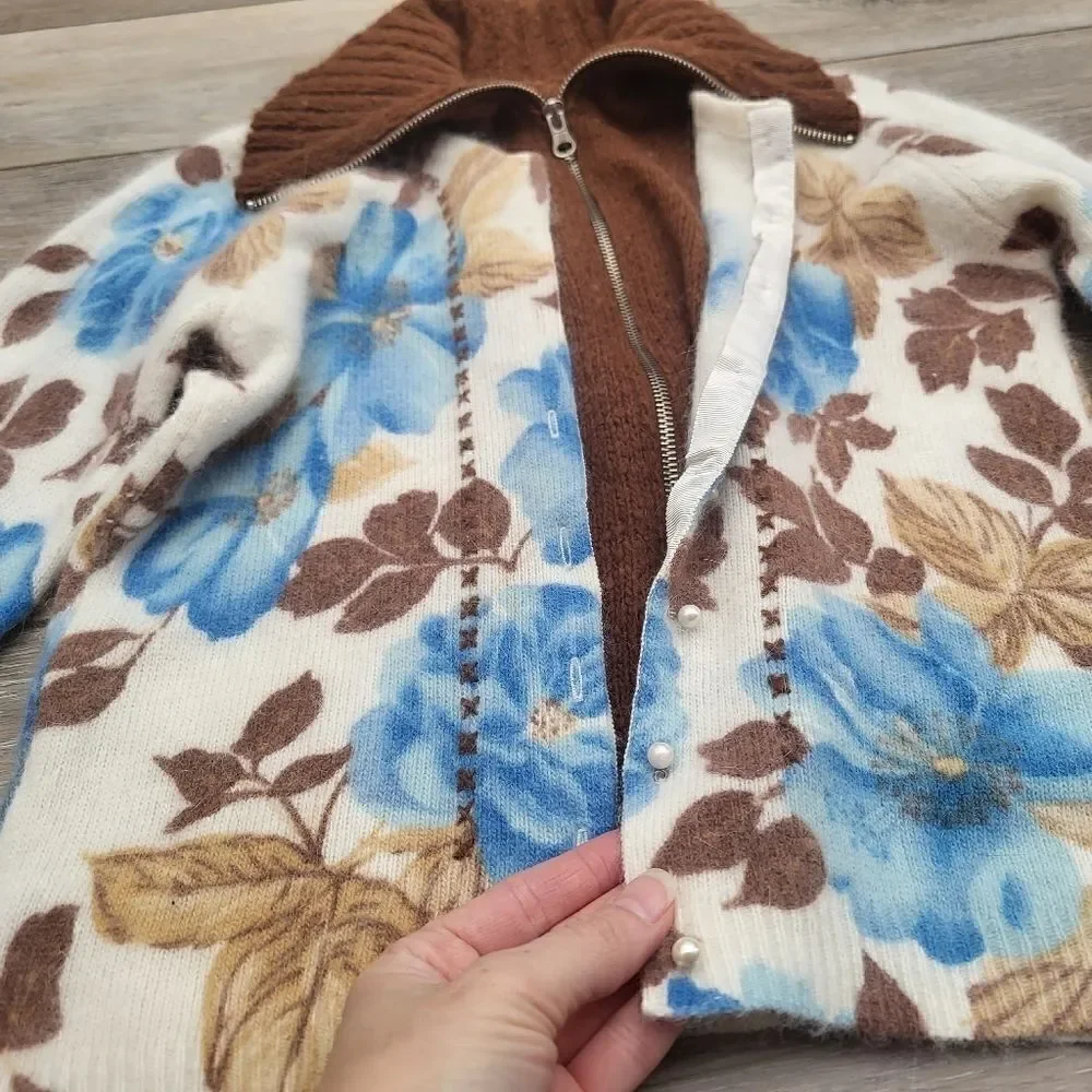 Free People  rabbit hair/lambswool blend super soft sweater, floral blue brown w